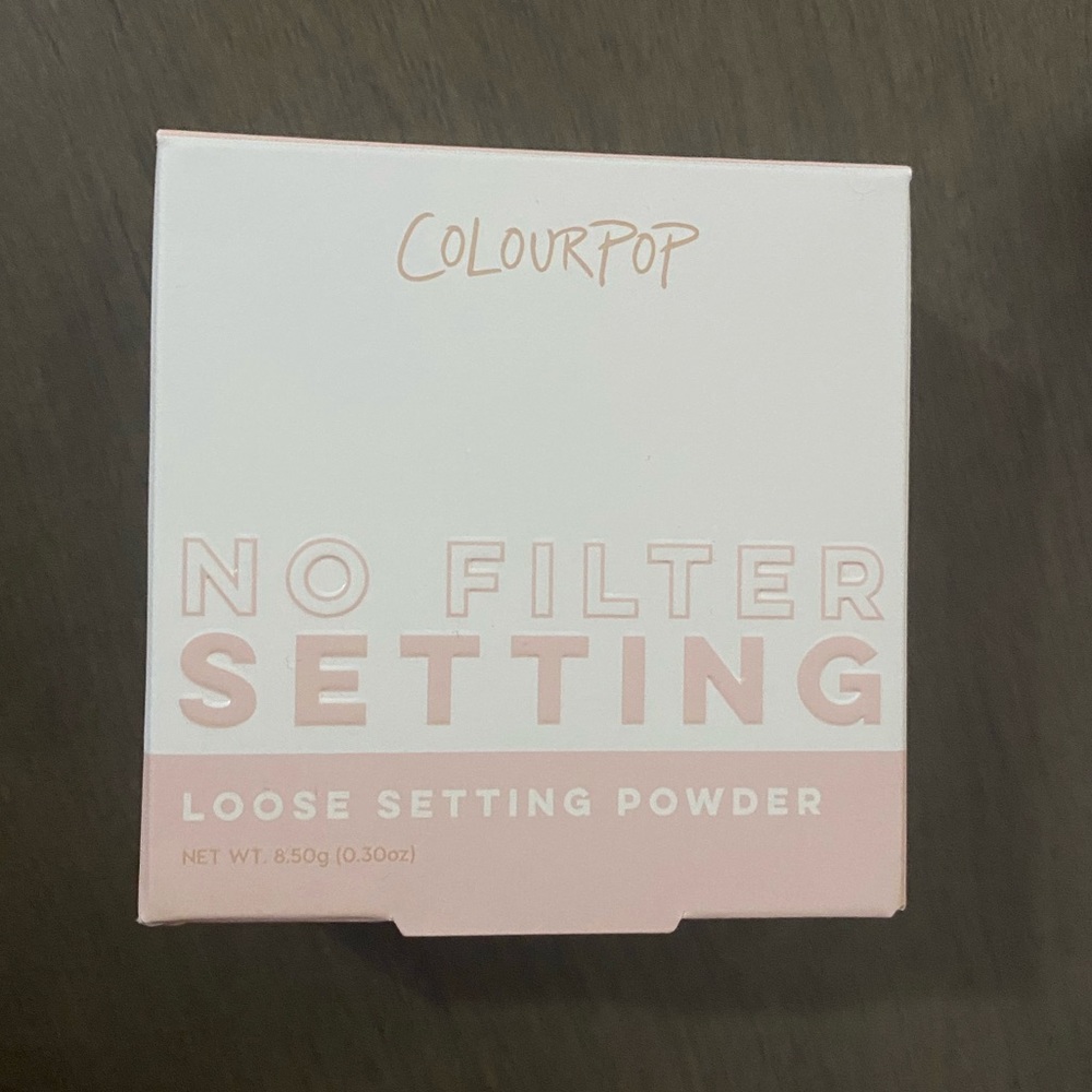 Colourpop Loose Setting Powder - Picture 2 of 2